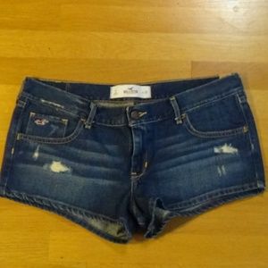 NWT Hollister Distressed Short Shorts - 11